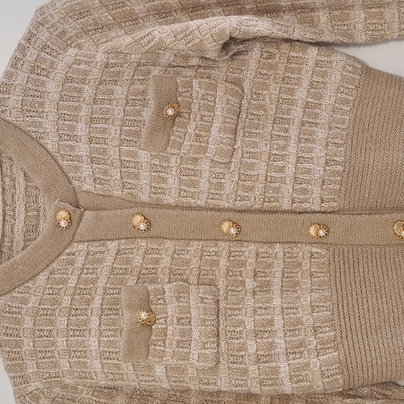 Cardigan - Picture 3 of 4